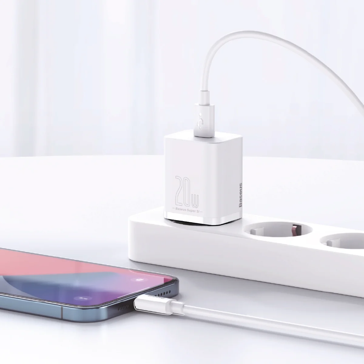 Мережевий заряжний пристрій  Baseus Super Si Quick Charger 20W (1USB-C) + кабель Type-C to Lightning (TZCCSUP-B) (Білий)